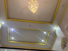 Nhà đẹp trung tâm p8 . Dt 5x22