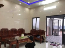 Nhà vinh tân,hướng tây nam dg rộng 12m