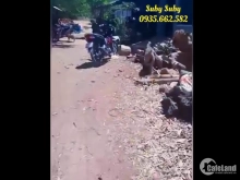 Bán lô đất tại Nhơn Hậu ngay Chùa Ông đỏ Ông Đen cho ace nè