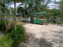  Hồ câu sinh thái. Đt: 3,3ha.(4ô câu cá đã hoàn thiện).