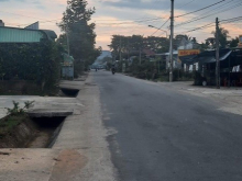 Chính chủ cần bán lô đất 12x37 với giá 150tr/m có 100m2 đất thổ cư