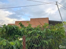 Chính chủ bán đất tặng nhà với diện tích 407m2 chỉ có 800tr