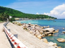 Bán đất mặt tiền cầu cảng Hòn Sơn, view nhìn trực tiếp ra biển