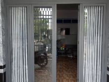 Nhà cần bán dt 123 m2 ,nhà mặt tiền sạch đẹp