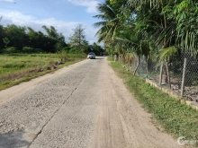 Ninh Phú mặt tiền trục chính Liên Xã kinh doanh được Đường rộng 13m