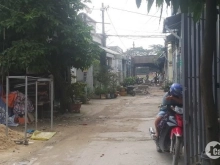 đang rao bán lọt khe, kẹp nách giữa hai nhà, hạ tầng đang thi công-VLB