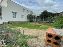 Cần bán lô đất 2 mặt tiền xây nhà hoặc nhà trọ tại Cồn Dê- Ngọc Hiệp