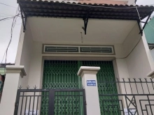 Cho thuê nhà 1 trệt 1 lầu , 3 phòng ngủ ,1 phòng khách ,1 wc nè các bạn ơi