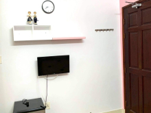 Nhà nguyên căn đường Đoàn Văn Bơ. P9. Q4. Giá 6tr/ tháng