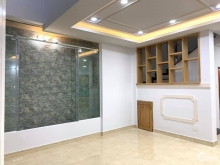 Nhà 1 Trệt 2 Lầu 135M2 , 2 Mặt Tiền Sân 14M, Hùng Vương, Phường 6, Tp Tân An,