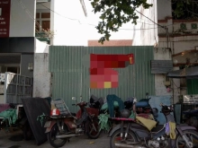 Cho thuê 180m2 đất trống mt Tên lửa để kinh doanh