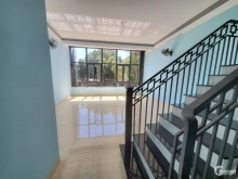 Cho thuê nhà lớn 2 mặt tiền Hà Huy Tập Lý Thái Tổ