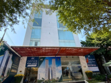Cho thuê tòa nhà văn phòng ngay trung tâm quận 3, đối diện đại học Mở TPHCM