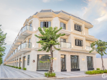 Nợ Ngân Hàng nên cần bán gấp nhà 3 tầng tại đường Mê Linh Đà Nẵng