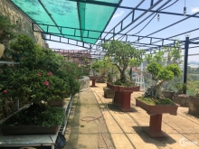 Bán khách sạn 40 phòng nằm trên đỉnh đồi đường 3 tháng 4 thành phố Đà Lạt