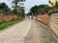 Không còn lô đất nào đẹp hơn lô đất này giá chỉ 4tr/1m2 422m2 Sơn Đông Sơn Tây