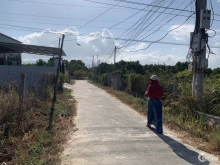 NHÀ E ĐANG CẦN CHUYỂN NHƯỢNG LẠI LÔ ĐẤT NGAY TRUNG TÂM HÀNH CHÍNH HUYỆN CAM 5X43