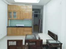 Căn Hộ Cho Thuê Nguyễn Khánh Toàn, Gần Phố, Ngõ Ô Tô 5tr/tháng.