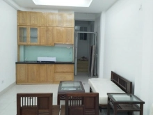 Căn Hộ Cho Thuê Nguyễn Khánh Toàn, Gần Phố, Ngõ Ô Tô 5tr/tháng.