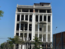 Kinh doanh thua lỗ do dịch Covid 19. Bán lại căn Shophouse 4 tầng