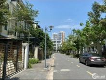 Biệt thự liền kề đẳng cấp Tây Hồ, thang máy sân vườn cực đẹp