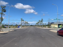 Bán đất đường Phạm Văn Đồng (DT624),  giá đầu tư, sổ đỏ sẵn,gần TT chợ chùa