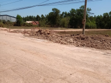 4,7ha có thổ ,vườn đất thích hợp làm trại giá chỉ 1 tỉ 300 / ha