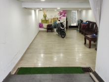 Nhà Phố liền kề có hầm, 100m2. Trung tâm Gò Vấp. Đối diện công viên.