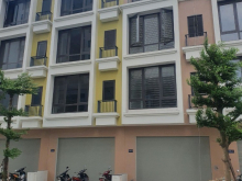 Chính chủ cần bán biệt thự liền kề IEC Thanh trì diện tích 57.5m2 LH 0979944009