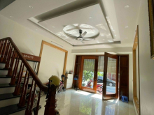 Bán nhà mặt phố KĐT Vạn Phúc, TP HD, 63m2, mt 5m, 4 tầng, gara ô tô, 3 ngủ, chỉ