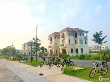 Bán căn góc biệt thự duy nhất đối diện công viên xanh giá từ 11 tỷ tại Bắc Ninh