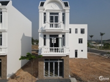 Còn 1 căn 2 lầu giá 2,3 tỷ ở trong Khu Dân Cư Vietsing Phú Chánh.