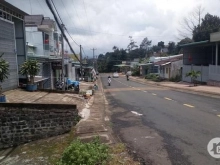 Chính chủ cần bán nhà nát khu đông dân cư giá 1ty250