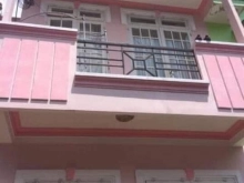 Chủ nhà cần bán giá 4tỷ8 có diện tích 70m2