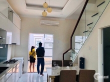 Bán nhanh nhà trệt lầu mặt tiền đường nhựa, giá mùa dịch