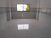 cần ra căn 1 triệt 1 lầu gần ngã 4 bến xe mới.