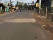 Cần ra 1 nền ngay đường Hồng Thập Tự, cầu Vượt