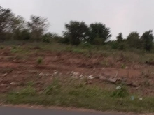 Cần bán gấp nền nhà tại Trung tâm thành phố Long Khánh.