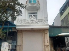 Cần bán gấp căn nhà Hồng Thắng,Quảng Cư,Sầm Sơn