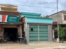 Cần bán nhà cấp 4 có gác lở MT quốc lộ 24b vị trí bao kinh doanh luôn