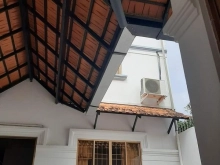 BÁN BIỆT THỰ. 1 TRỆT 2 LẦU. 6PN