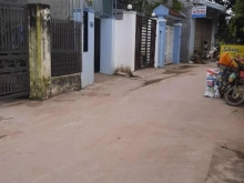 Bán 2 lô liền kế đất gần trạm y tế quảng phú, gần tiểu học giá ưu đãi gần tết