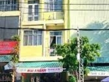 Cần bán 2 nha mặt tiền Lê Trung Đình dt to nhưng giá rẻ cho ace