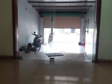 BÁN NHÀ 2 tầng kiên cố mặt đường Tân Cương ( Quán 300) 