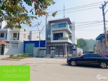 BIỆT THỰ diện tích 200m2 hướng đông ghé đông bắc