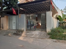 Chính chủ bán nhà ngay ngã tư của tổ ,thuộc phường phú xá