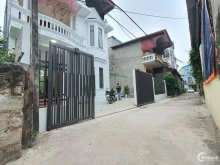 Nhà đẹp ngay đầu đường tân quang Hướng đông nam