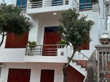 Nhà Trung Thành, tọa lạc ở vị trí đẹp cao thoáng