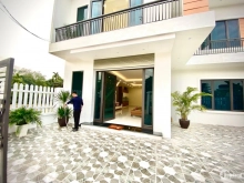 Em bán gấp căn  biệt thự nhà vườn tại phường tân long