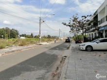 NỀN ĐẸP ĐƯỜNG 17A LIỀN KỀ DÃY NHÀ PHỐ 17 CĂN KHÓM 5, PHƯỜNG 5, TP VĨNH LONG